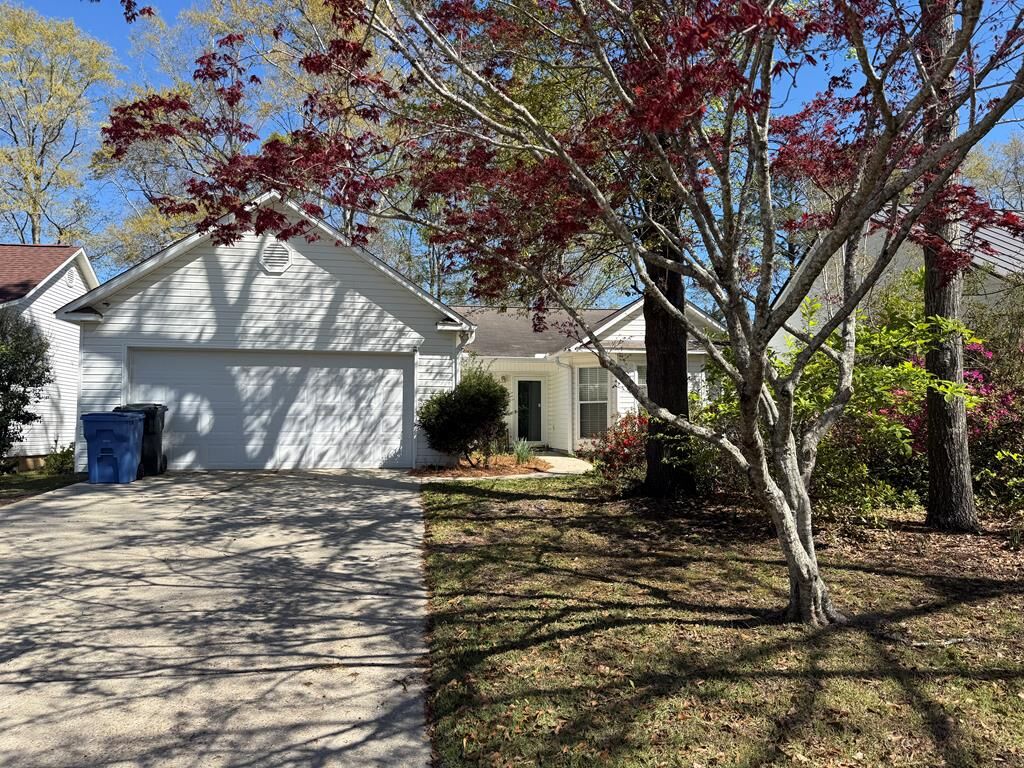 Property Photo:  211 Cumberland  AL 36301 