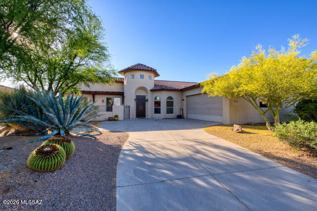 Property Photo: 12925 N High Hawk Drive AZ 85658