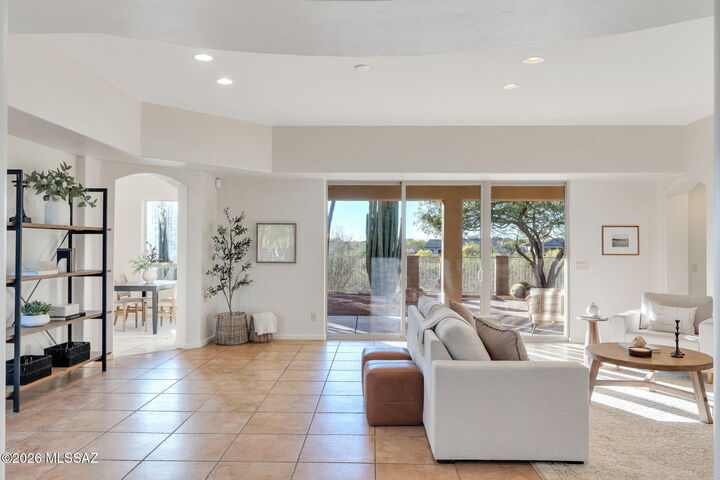 Property Photo:  12925 N High Hawk Drive  AZ 85658 