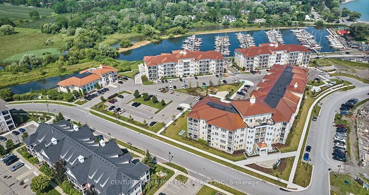 Property Photo:  50 Lakebreeze Drive 105  ON L1B 0V9 