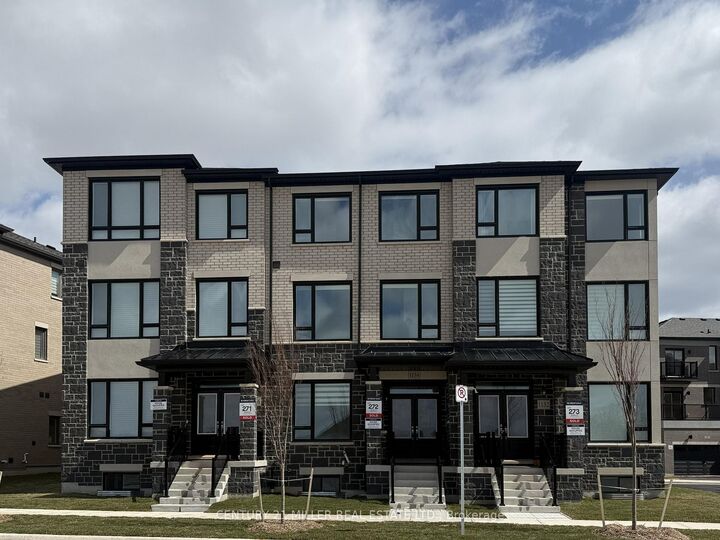 Property Photo:  1134 Wheat Boom Drive  ON L6H 8C1 