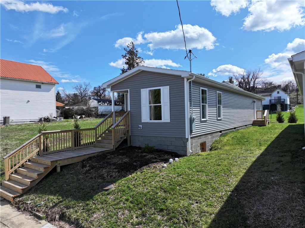 Property Photo:  444 Motheral Ave  PA 15062 