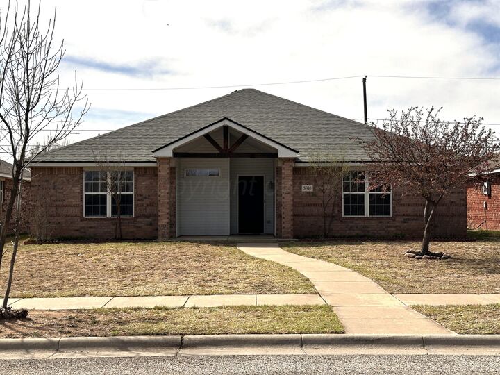Property Photo:  3810 Willow Street  TX 79118-7735 