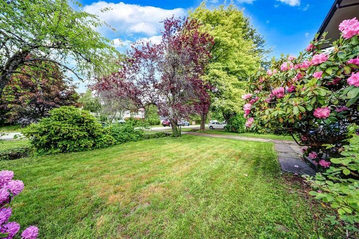 Property Photo:  8844 Cook Crescent  BC V6Y 1X2 