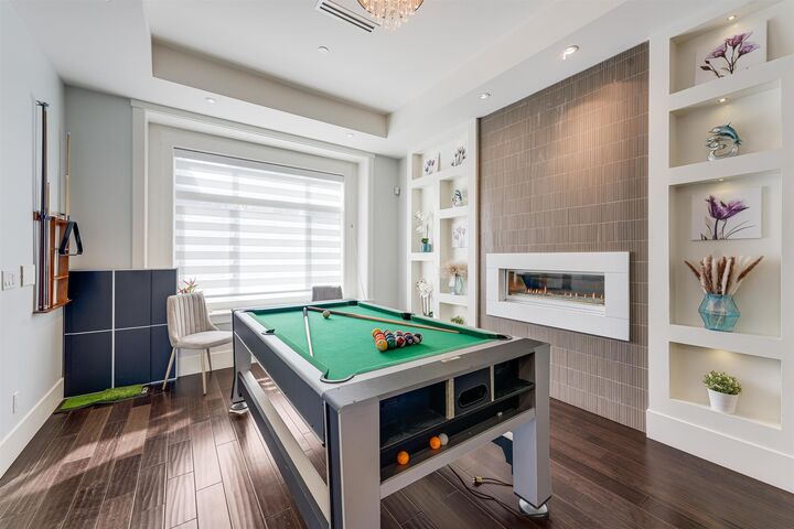 Property Photo: 7380 Ontario Street BC V5X 3B8