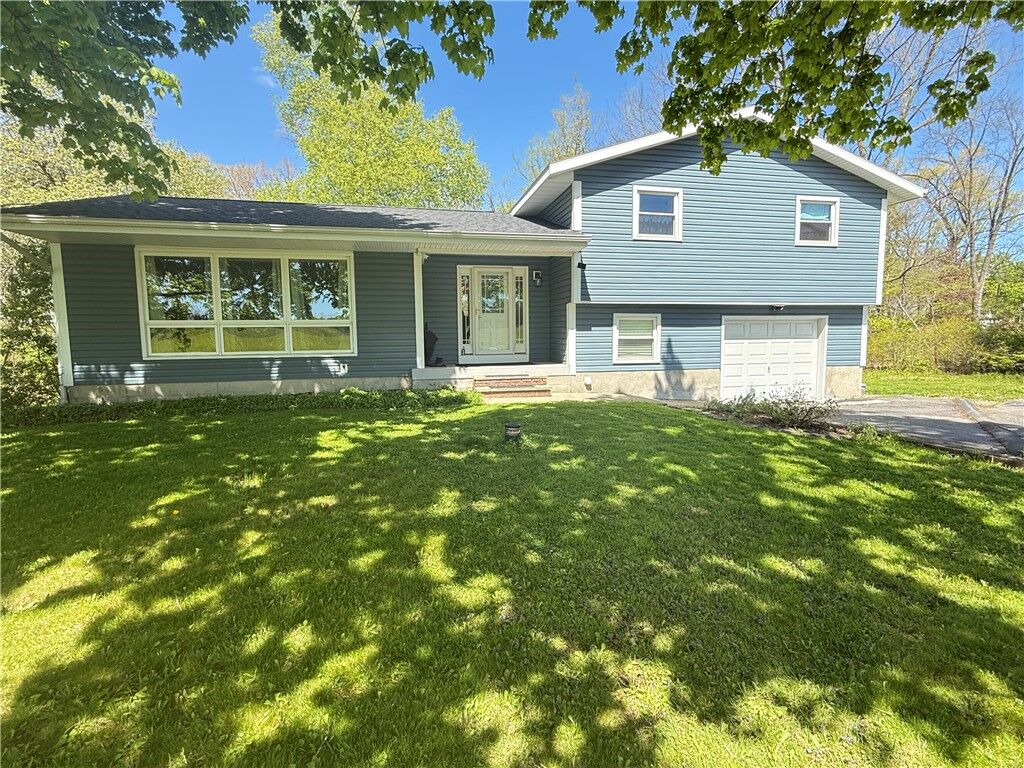 Property Photo: 516 Auburn Road NY 13073