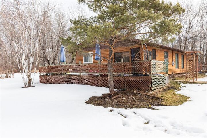 Property Photo:  121 Funk Drive  MB R0A 0W2 