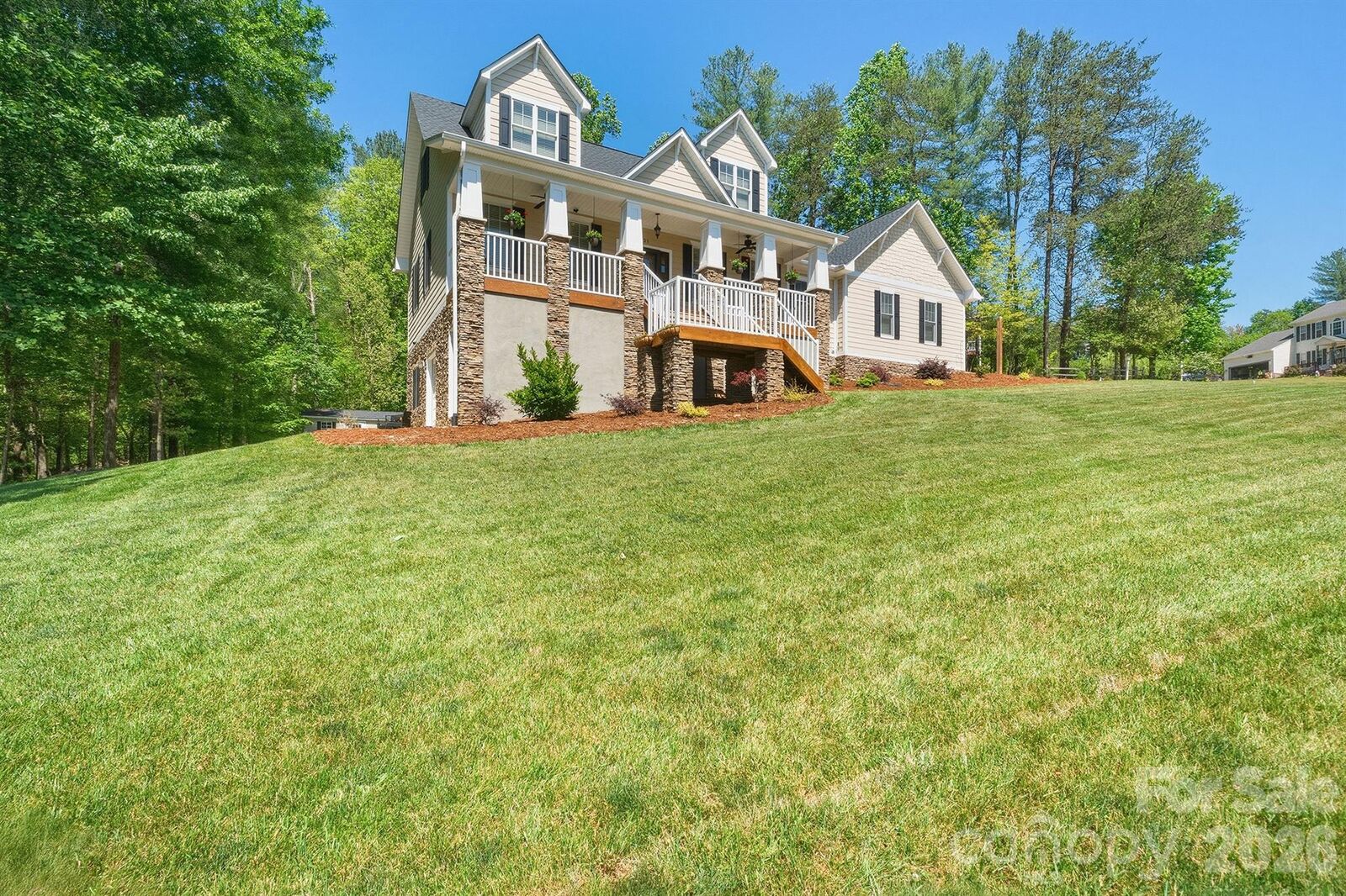 Property Photo: 321 Winding Creek Drive NC 28655