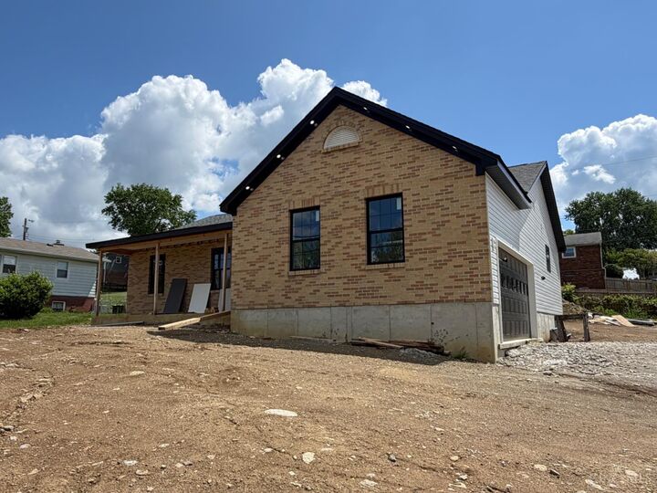 Property Photo:  2417 Millville Road  OH 45013 