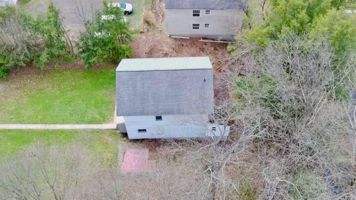 Property Photo:  105 S 6th Ave  PA 16214 