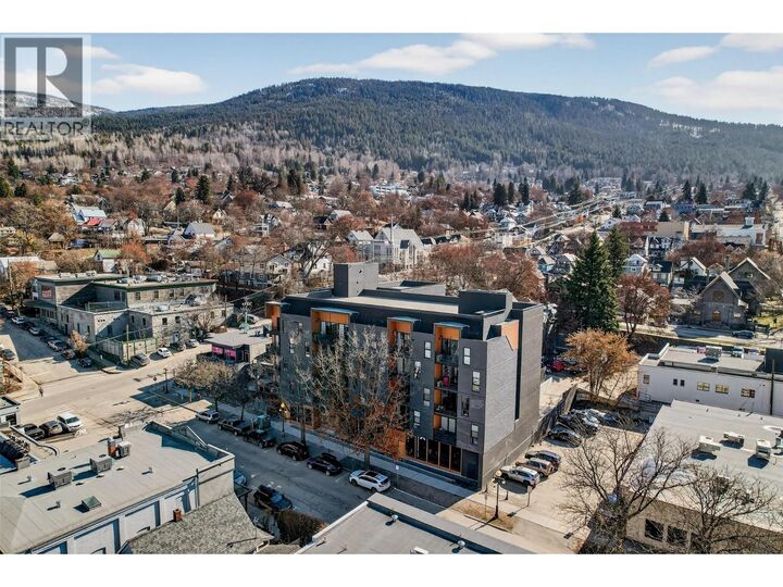 Property Photo: 514 Victoria Street 403 BC V1L 3G7