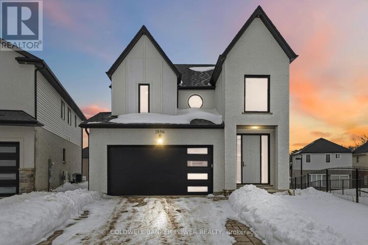 Property Photo:  2884 Doyle Drive  ON N6M 0G7 