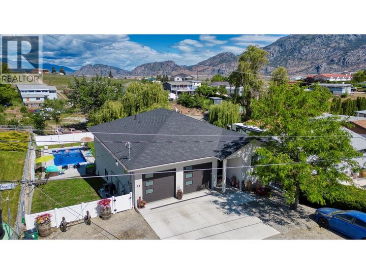 14 Lambert Court — photo 1