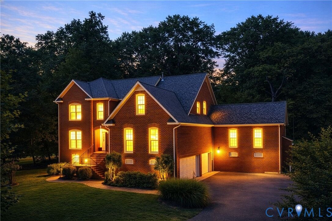 Property Photo:  1813 Gildenborough Court  VA 23113 