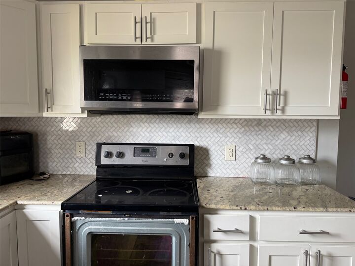 Property Photo:  1115 Raspberry Street  PA 16502 