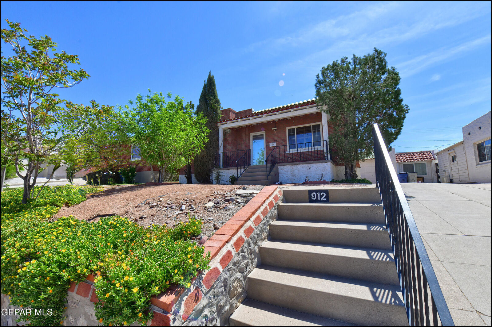 Property Photo:  912 Mesita Drive  TX 79902 