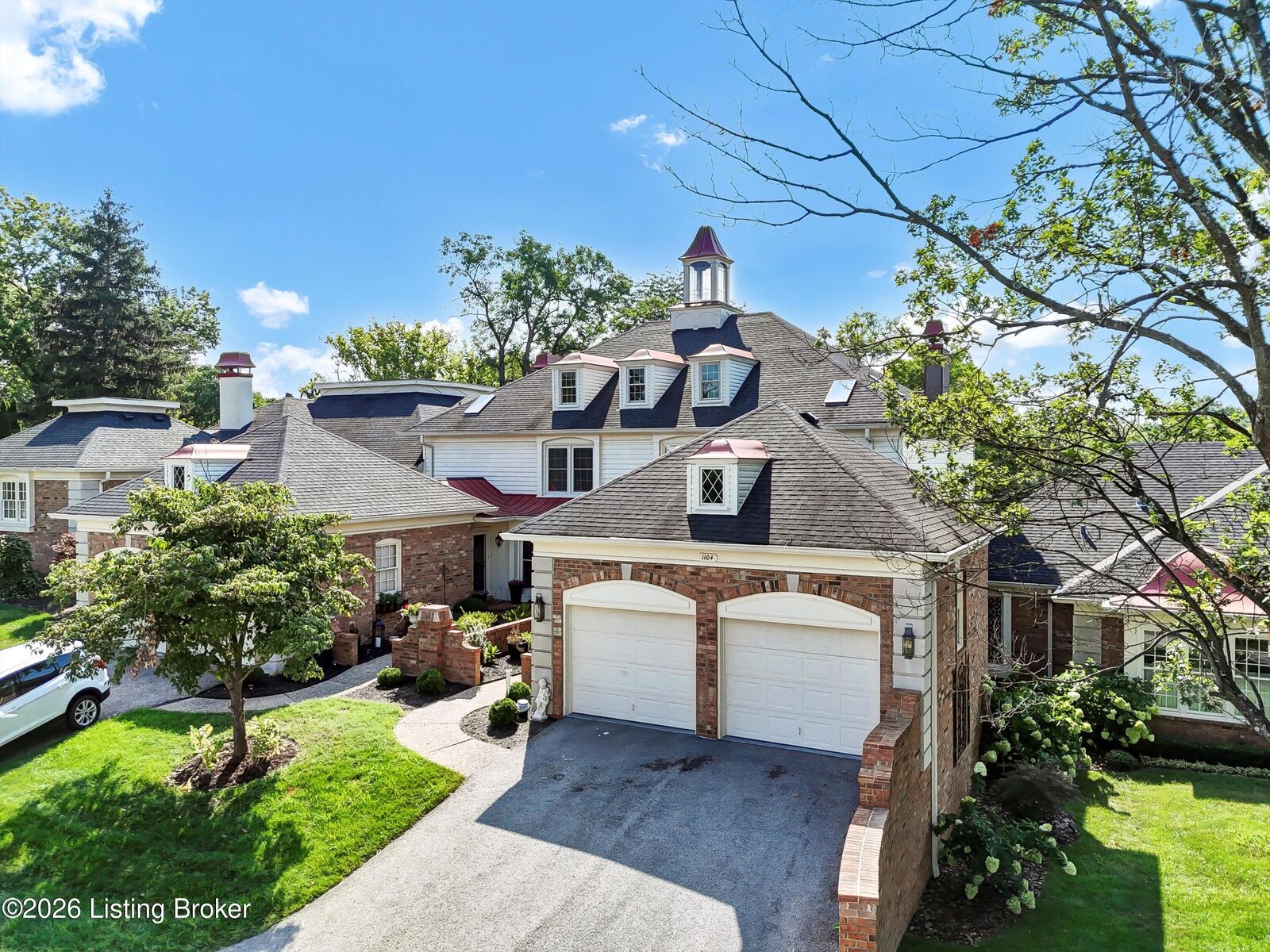 Property Photo:  1104 Chamberlain Hill Rd  KY 40207 