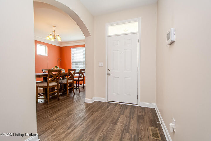 Property Photo:  9921 Creek View Estates Dr  KY 40291 