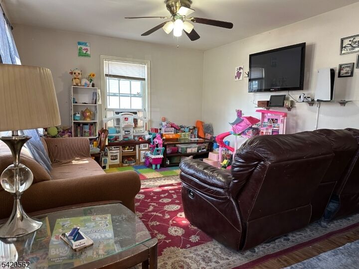 Property Photo:  5 Brookside Ave  NJ 07444 