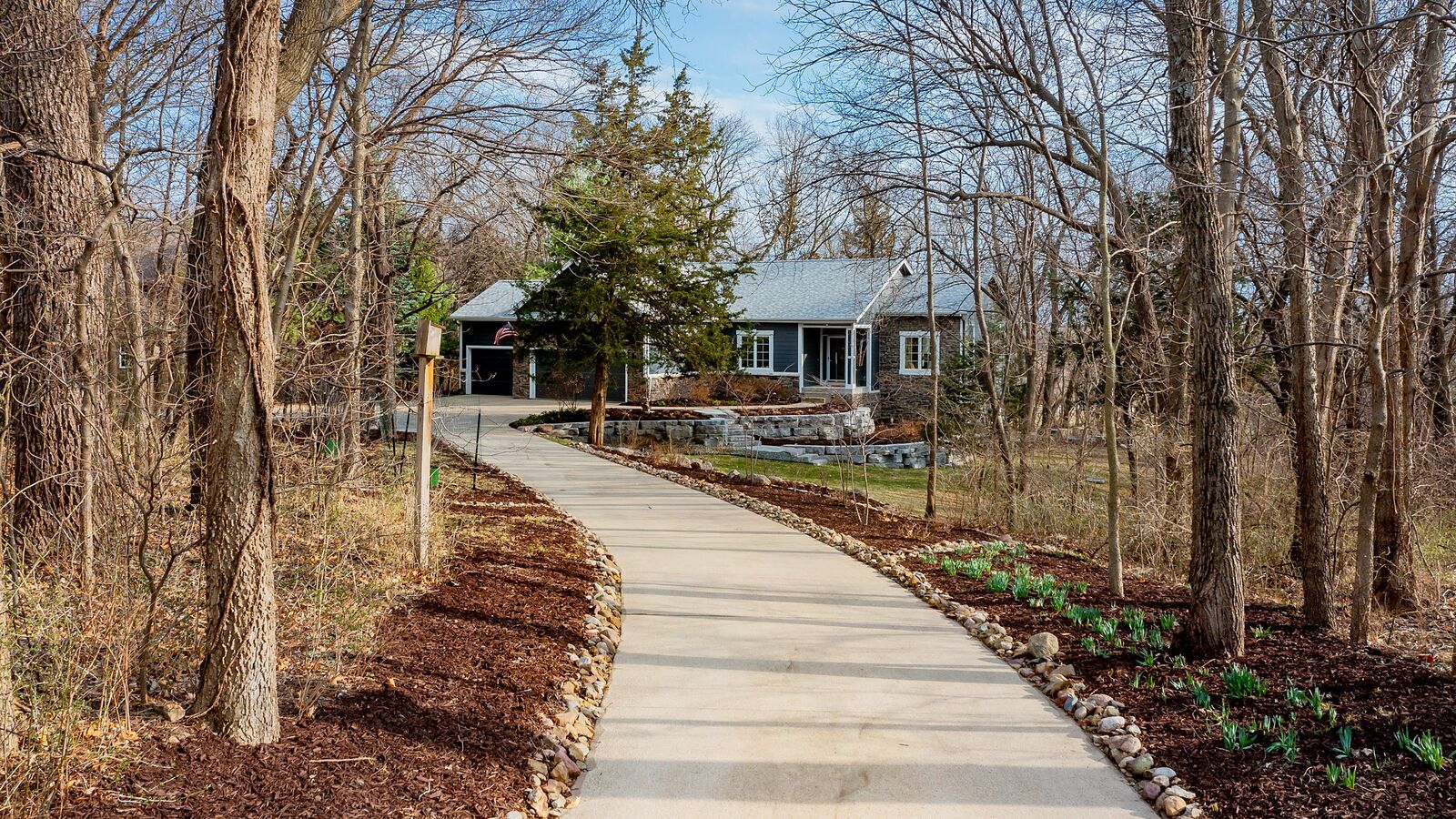 Property Photo:  3430 NW 75th Place  IA 50023 