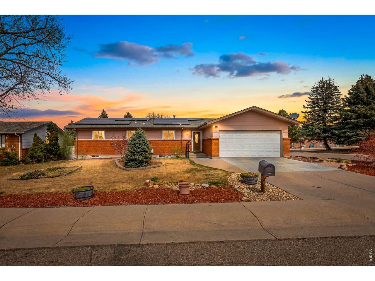 Property Photo:  2201 Mountair Ln  CO 80634 