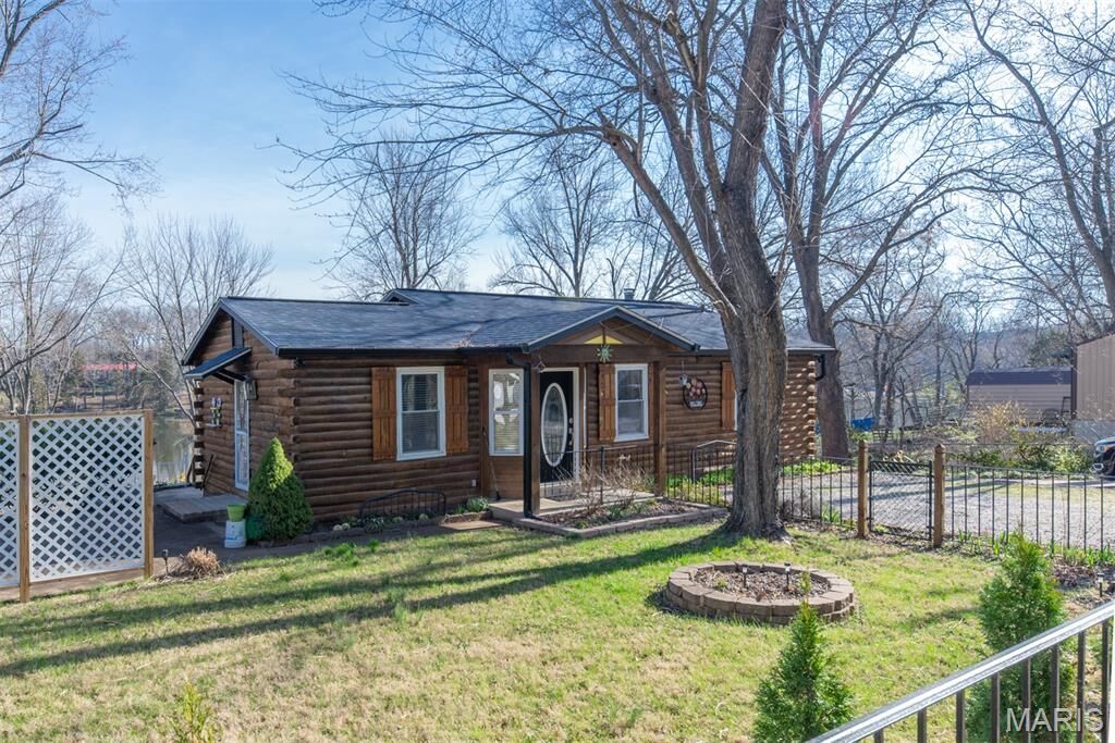 Property Photo: 14729 Southlake Drive MO 63020