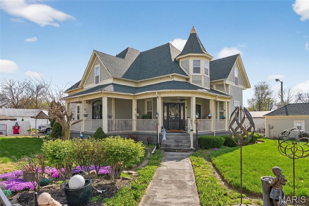 Property Photo:  303 Dorothy Street  MO 63801 