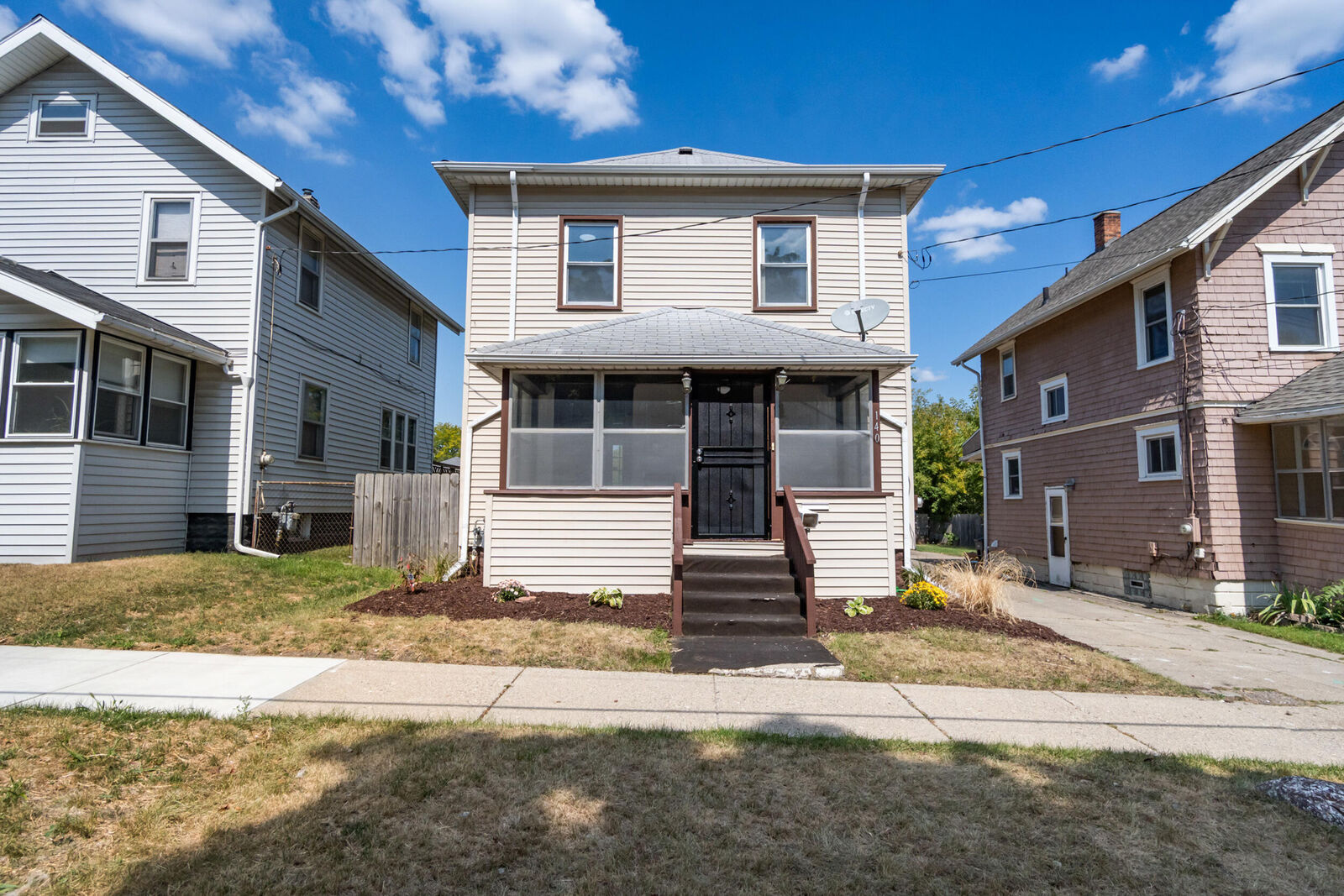 Property Photo:  140 Moore Street  MI 49203 