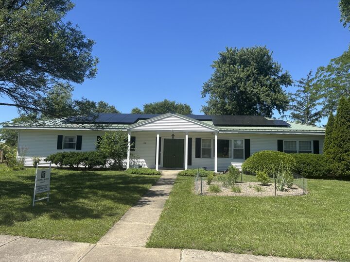 Property Photo: 126 Sun Street IL 60919
