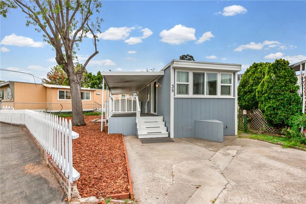 Property Photo:  1121 Orcutt 35  CA 93401 