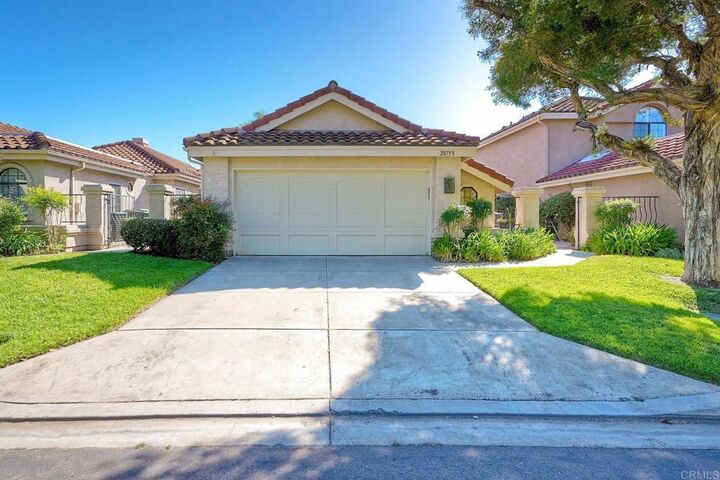 Property Photo:  28758 Vista Valley Dr  CA 92084 