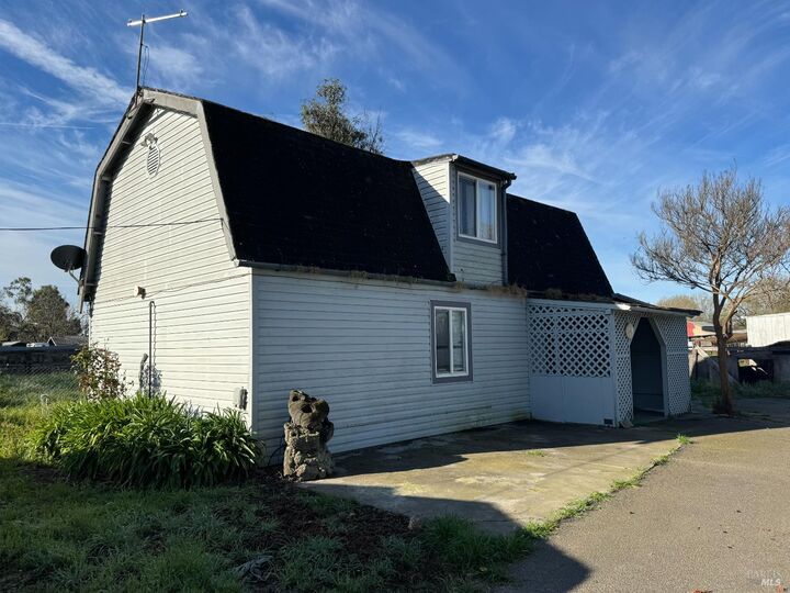 Property Photo:  4553 Stony Point Road  CA 95407 