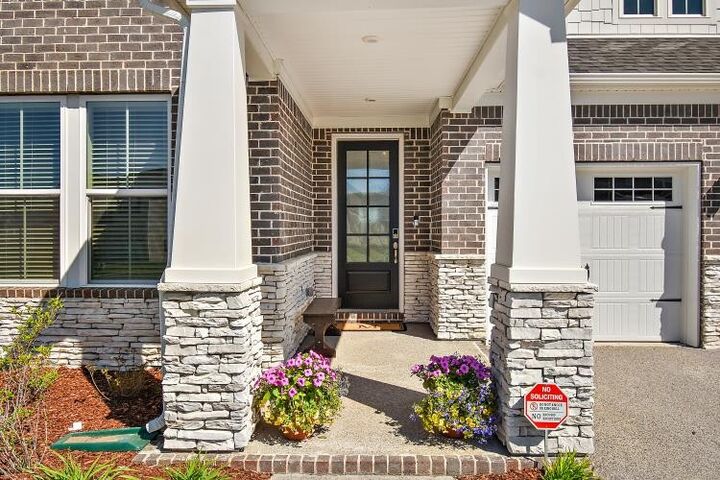 Property Photo:  229 Pin High Dr  TN 37122 