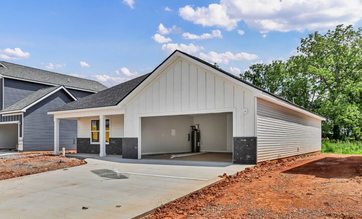 Property Photo: 2677 Brewster Dr TN 37042