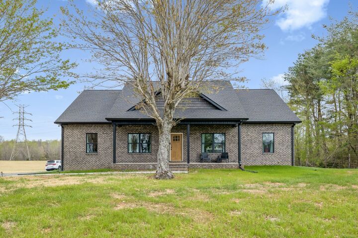 Property Photo: 4421 Long Creek Rd TN 37083