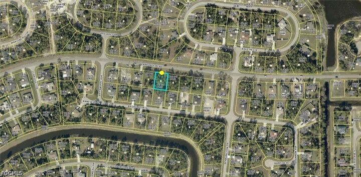 Property Photo:  416 Parkdale Boulevard  FL 33974 