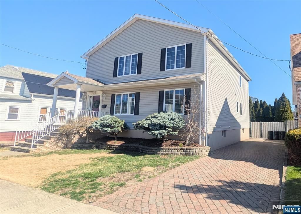 Property Photo:  277 Wallington Avenue  NJ 07057 