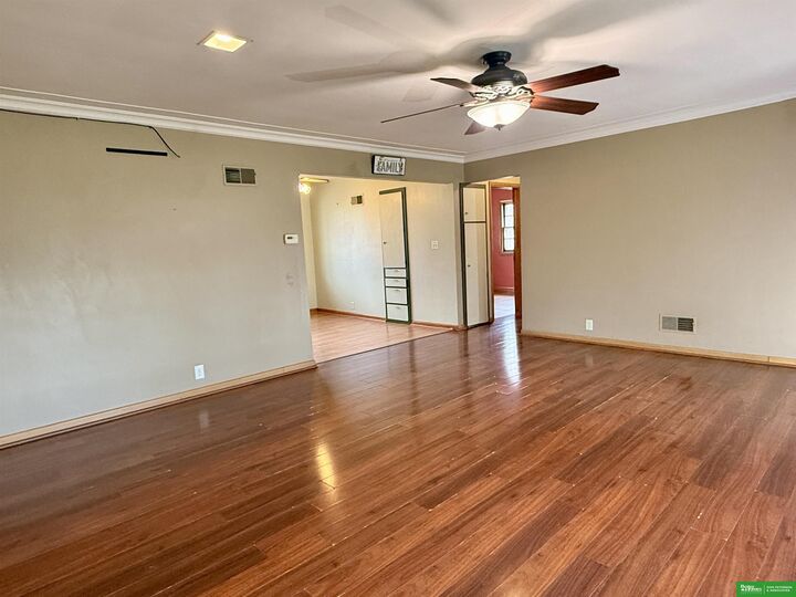 Property Photo:  516 W 2nd Street  NE 68784 