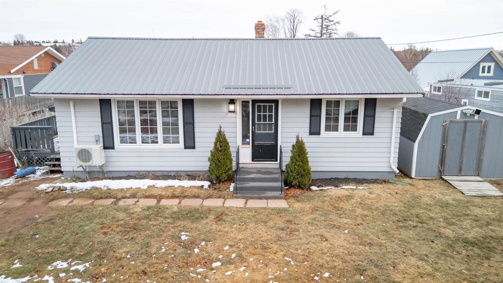 Property Photo:  20422 Trans Canada Highway  PE C0B 1J0 