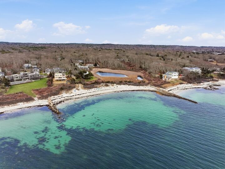 Property Photo:  19 Nemasket Rd  MA 02540 