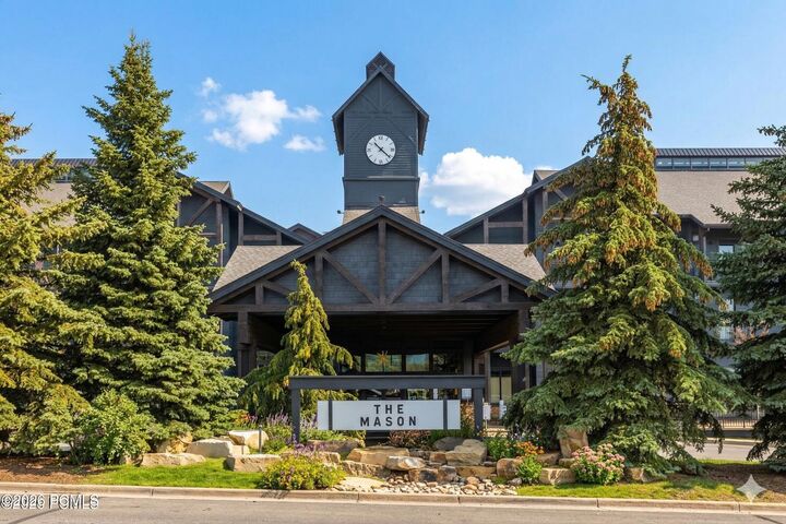 Property Photo: 1364 W Stillwater Drive 2053 UT 84032