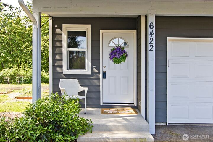 Property Photo: 6422 198th Street E WA 98387