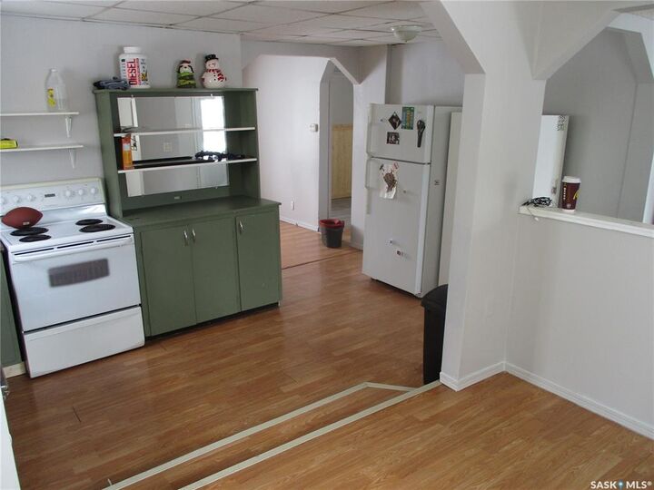 Property Photo: 341 4th Avenue W SK S0A 2P0