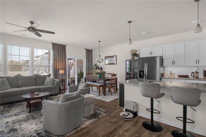 Property Photo:  1245 Evelynnview Lane  NC 27284 