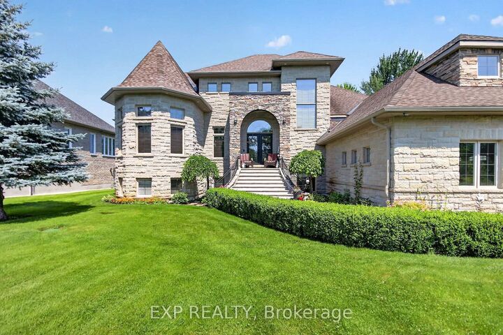 Property Photo: 6715 Suncrest Drive ON K4P 0B3