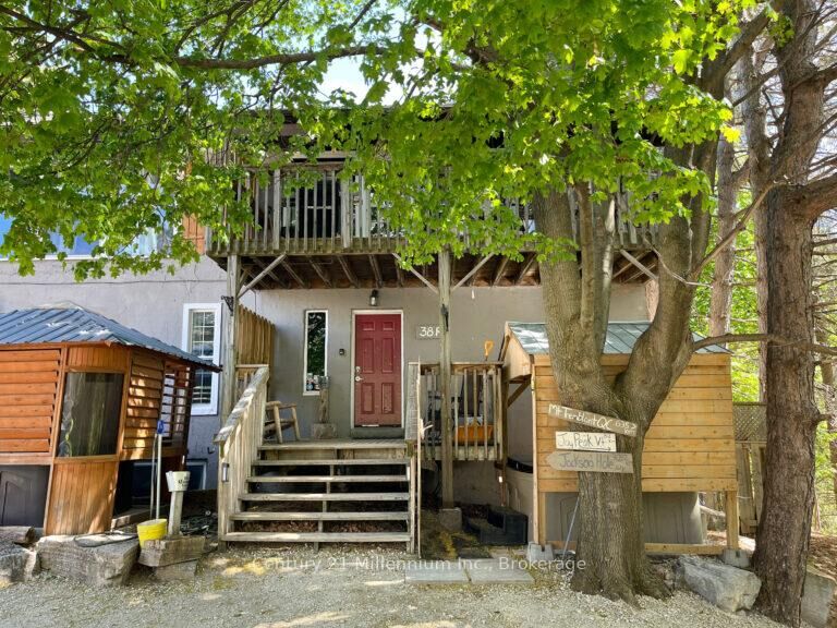 Property Photo:  190, 192, 194 Tyrolean Lane 38L, 38R, 38C  ON L9Y 3Z2 