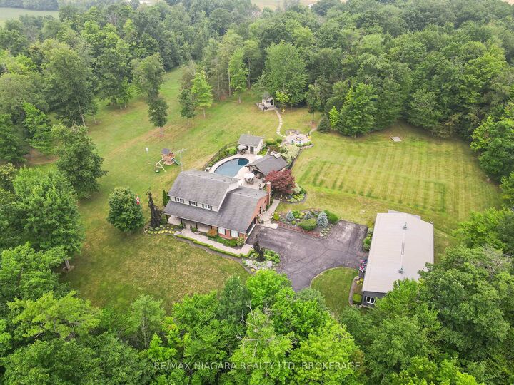 2738 Moyer Street — photo 1