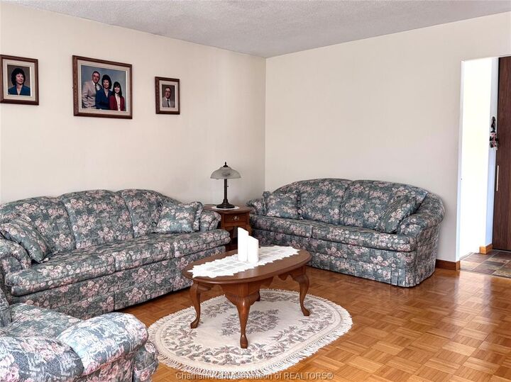 Property Photo: 68 Greenbriar Trail ON N8A 4V4