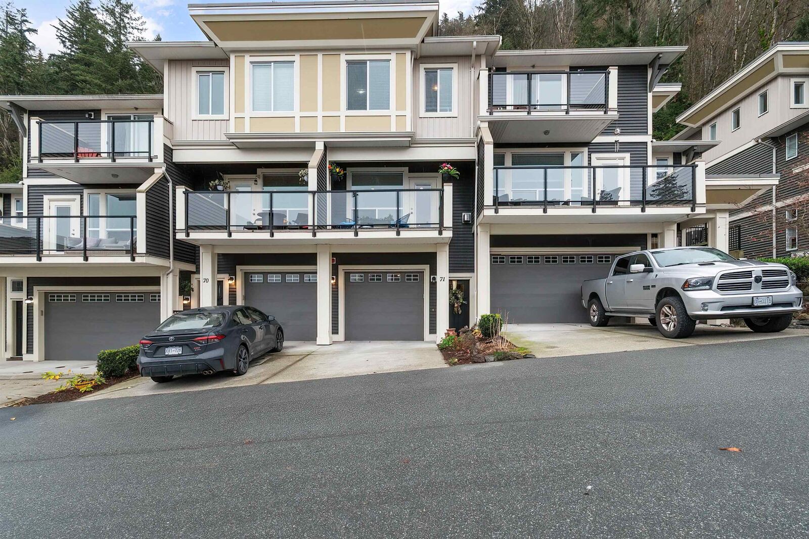 Photo de la propriété:  6026 Lindeman Street 71  BC V2R 0W1 