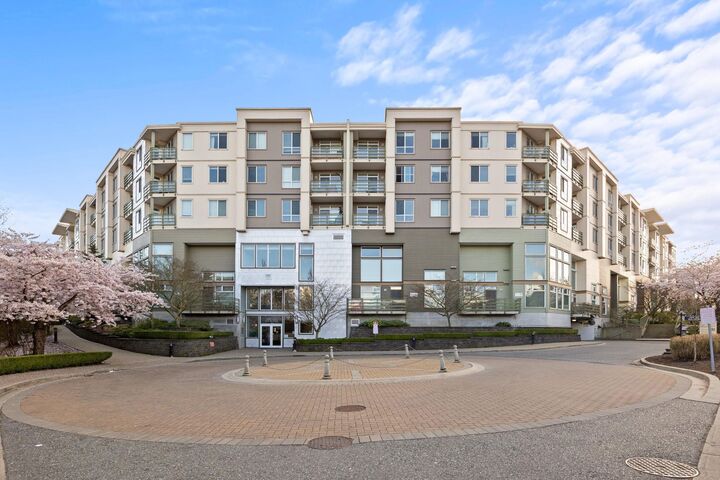 Property Photo: 15850 26 Avenue 312 BC V3Z 2N6